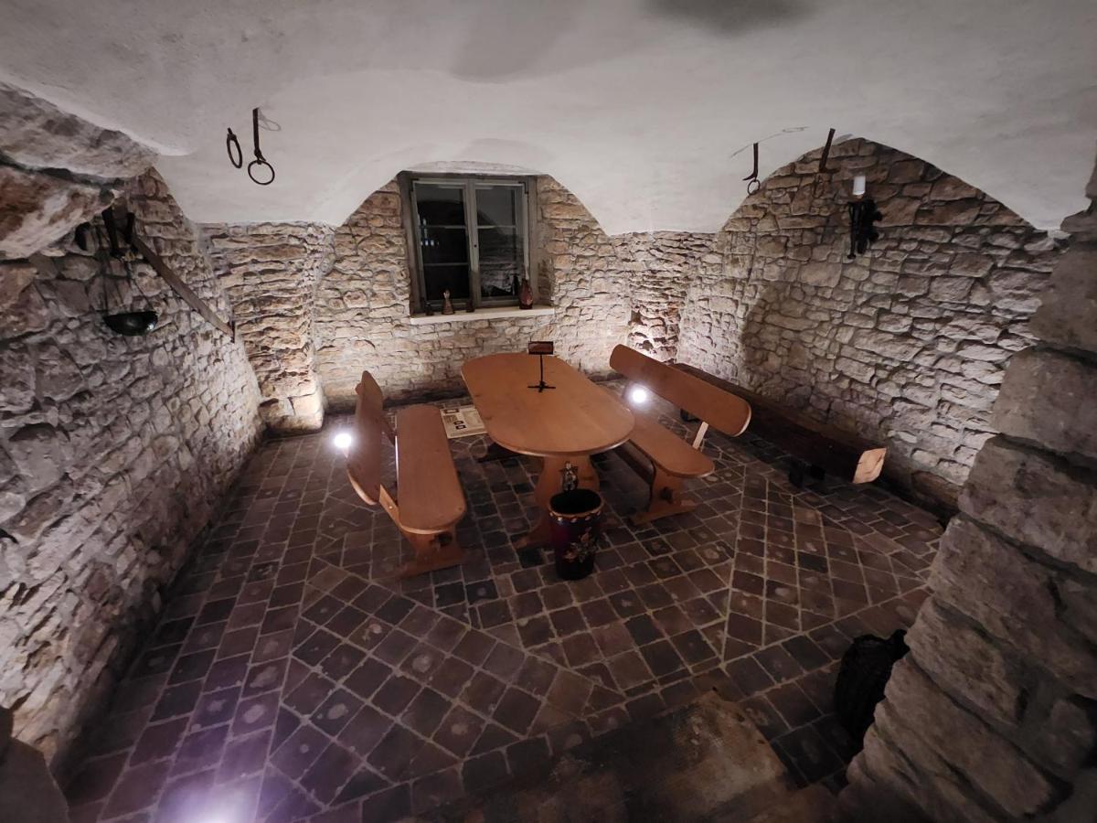 Aussergewoehnliches, Historisches, Spaetgotisches Wohnhaus Von 1519, Gries 5 Гера Екстериор снимка